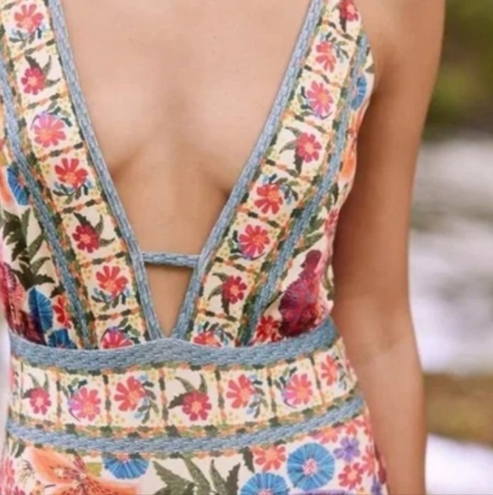 Farm Rio Floral Plunge One Piece Swimsuit Size S NWOT